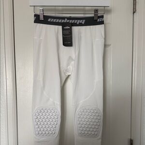 COOLOMG Basketball Leggings with Knee Pads for Kids Youth 3/4 Compression Pants